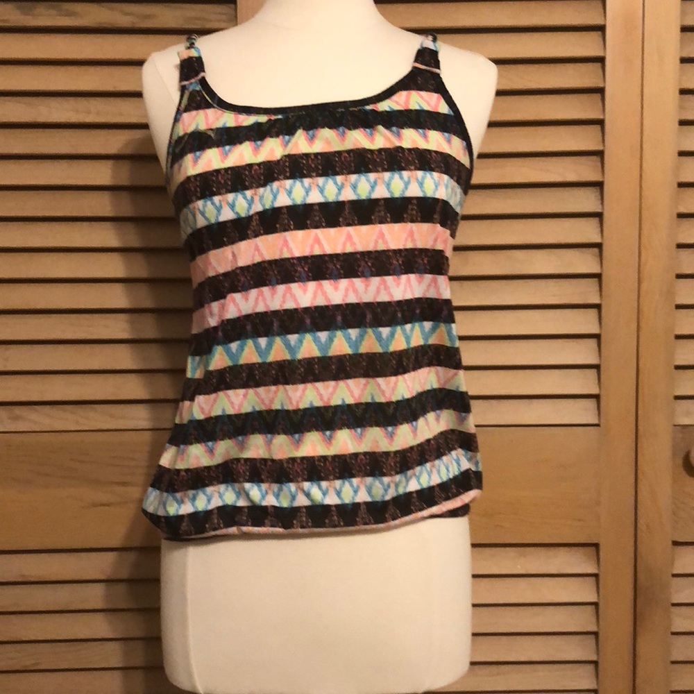 Colorful tank top. Size 7-9